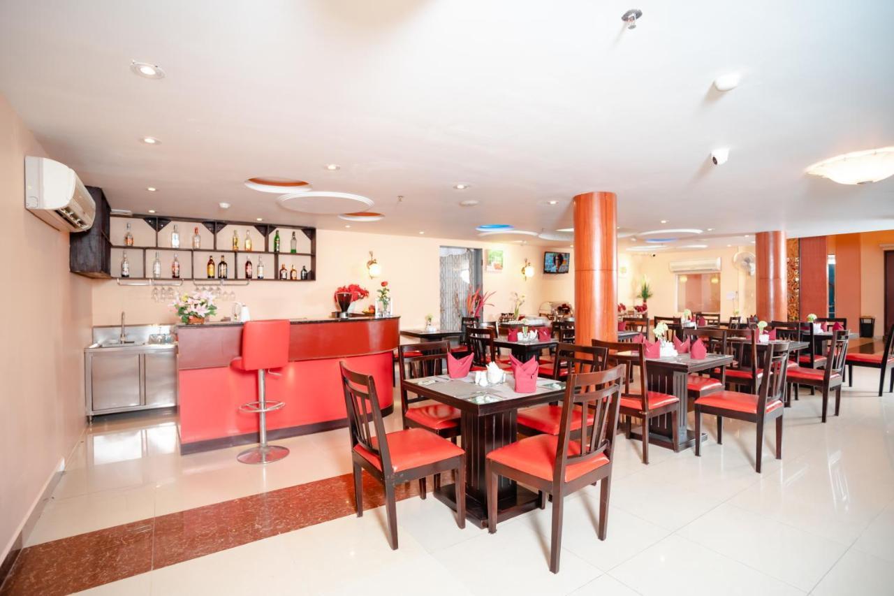 Silver Mounts Hotel Phnom Penh Exterior photo
